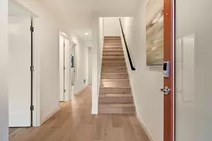 1410 N 47th St, Seattle, WA 98103 - Photo 3