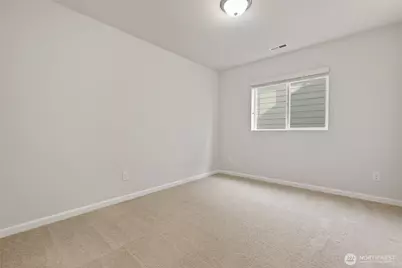 2743 82nd Avenue Ct E, Edgewood, WA 98371 - Photo 17