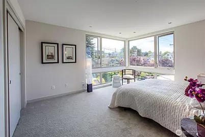 7531 Brooklyn Avenue NE, Seattle, WA 98115 - Photo 7