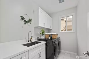19618 NE 44th Pl, Sammamish, WA 98074 - Photo 25