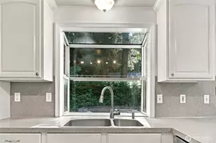 2248 Lakemoor Dr SW, Olympia, WA 98512 - Photo 11