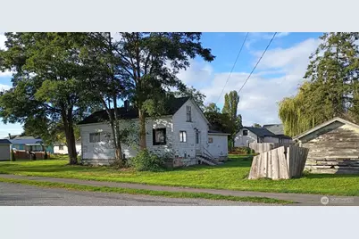 27325 101st Avenue NW, Stanwood, WA 98292 - Photo 9