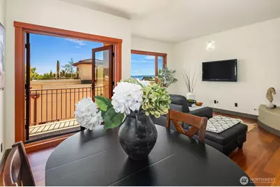 371 W Olympic Place, Seattle, WA 98119 - Photo 11