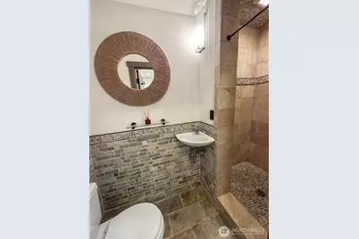 371 W Olympic Place, Seattle, WA 98119 - Photo 33