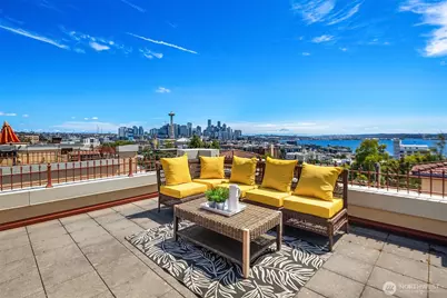 371 W Olympic Place, Seattle, WA 98119 - Photo 3
