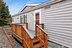 3802 James St, Bellingham, WA 98226 - Photo 3