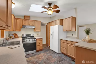 3802 James Street #30, Bellingham, WA 98226 - Photo 15