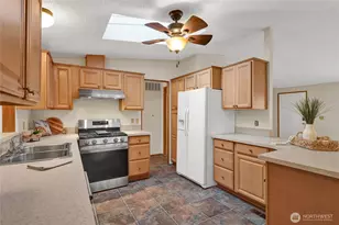 3802 James St, Bellingham, WA 98226 - Photo 15