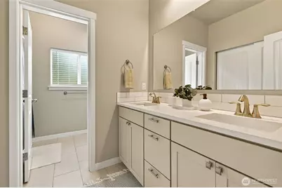 4809 240th St E, Graham, WA 98338 - Photo 21