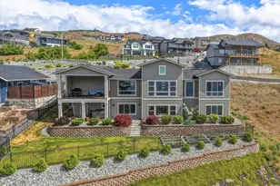 112 Mayer Dr, Chelan, WA 98816 - Photo 3