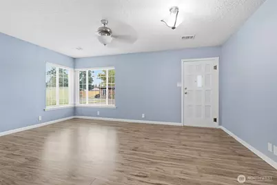 2005 Carlson Road, Vancouver, WA 98661 - Photo 3