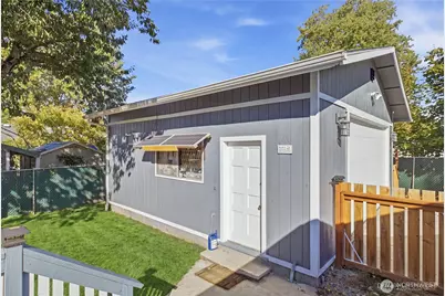 1305 S 118th Street, Tacoma, WA 98444 - Photo 23