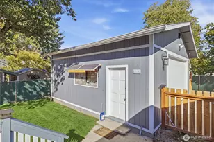 1305 S 118th St, Tacoma, WA 98444 - Photo 23