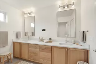 1412 N 47th St, Seattle, WA 98103 - Photo 15