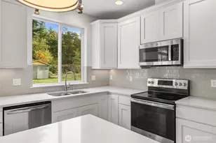 3302 Taylor Rd, Oak Harbor, WA 98277 - Photo 15