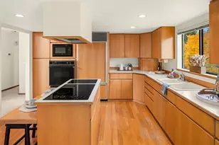 8317 229th St SW, Edmonds, WA 98026 - Photo 5