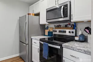826 Pike St NE, Auburn, WA 98002 - Photo 9