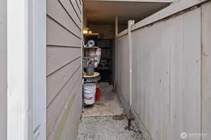 826 Pike St NE, Auburn, WA 98002 - Photo 29