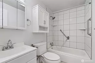 16424 126th Pl SE, Renton, WA 98058 - Photo 15