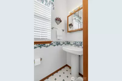 2213 James Circle #A, Lynden, WA 98264 - Photo 11