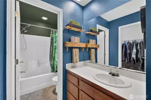24615 Roberts Dr, Black Diamond, WA 98010 - Photo 7