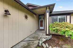 24615 Roberts Dr, Black Diamond, WA 98010 - Photo 9