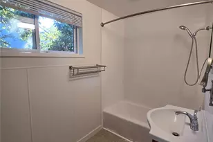 326 Milroy Ave NW, Olympia, WA 98502 - Photo 9