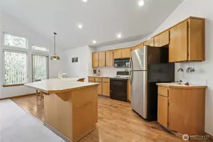 14607 154th St E, Orting, WA 98360 - Photo 11