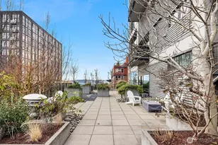80 Vine St, Seattle, WA 98121 - Photo 33