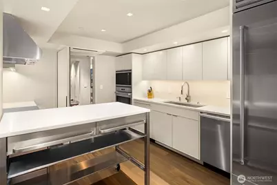 80 Vine Street #2600, Seattle, WA 98121 - Photo 11