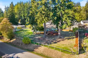 60 SE Holly Pl, Shelton, WA 98584 - Photo 3