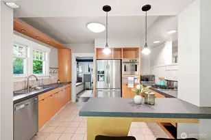 1731 Lake Washington Blvd S, Seattle, WA 98144 - Photo 9