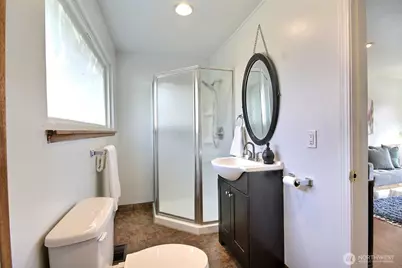 2404 NE 22nd Street, Renton, WA 98056 - Photo 13