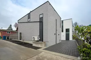4217 S Findlay St, Seattle, WA 98118 - Photo 25