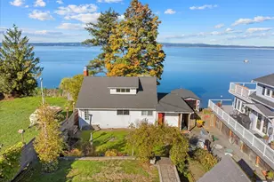 19008 Soundview Dr NW, Stanwood, WA 98292 - Photo 1