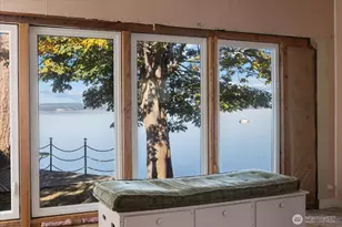 19008 Soundview Dr NW, Stanwood, WA 98292 - Photo 9