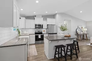 190 E Olympic Palisades Dr, Belfair, WA 98528 - Photo 9