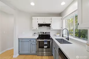 907 NW 83rd St, Seattle, WA 98117 - Photo 9
