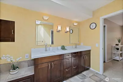 1819 221st Place NE, Sammamish, WA 98074 - Photo 29