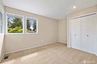1819 221st Place NE, Sammamish, WA 98074 - Photo 19