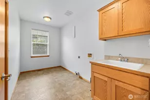 353 Windmill Ln, Burlington, WA 98233 - Photo 29