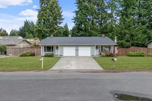 14209 14211 107th Ave Ct E, Puyallup, WA 98374 - Photo 1