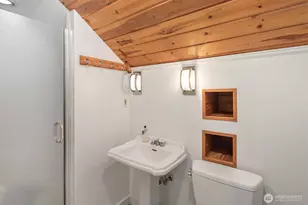 2611 24th Ave E, Seattle, WA 98112 - Photo 25