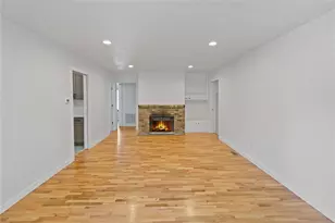 11818 14th Ave S, Seattle, WA 98168 - Photo 5