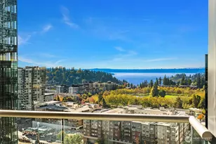 10700 NE 4th St, Bellevue, WA 98004 - Photo 17