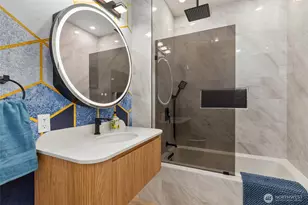 668 S Lane St, Seattle, WA 98104 - Photo 11