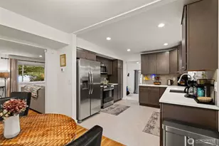 710 141st St S, Tacoma, WA 98444 - Photo 9