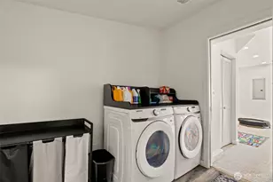 710 141st St S, Tacoma, WA 98444 - Photo 25