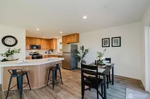 2050 1st Ave W, Bremerton, WA 98312 - Photo 9