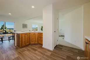 2050 1st Ave W, Bremerton, WA 98312 - Photo 13